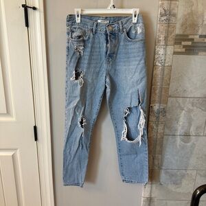 Baggy Jeans with holes